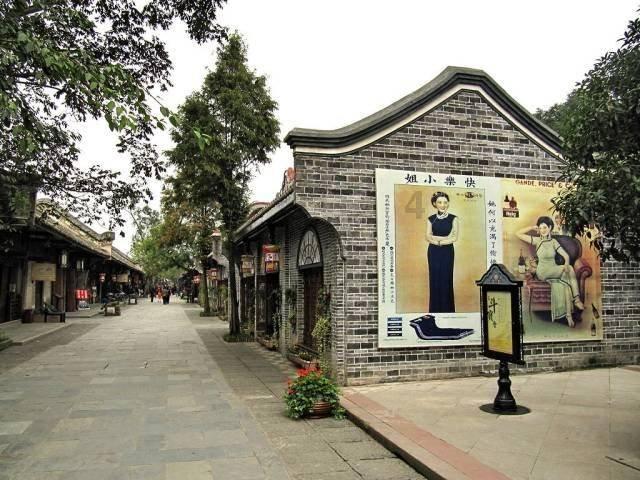 孩子乳牙不脱落长出了双排牙 作为家长的你知道是什么原因吗